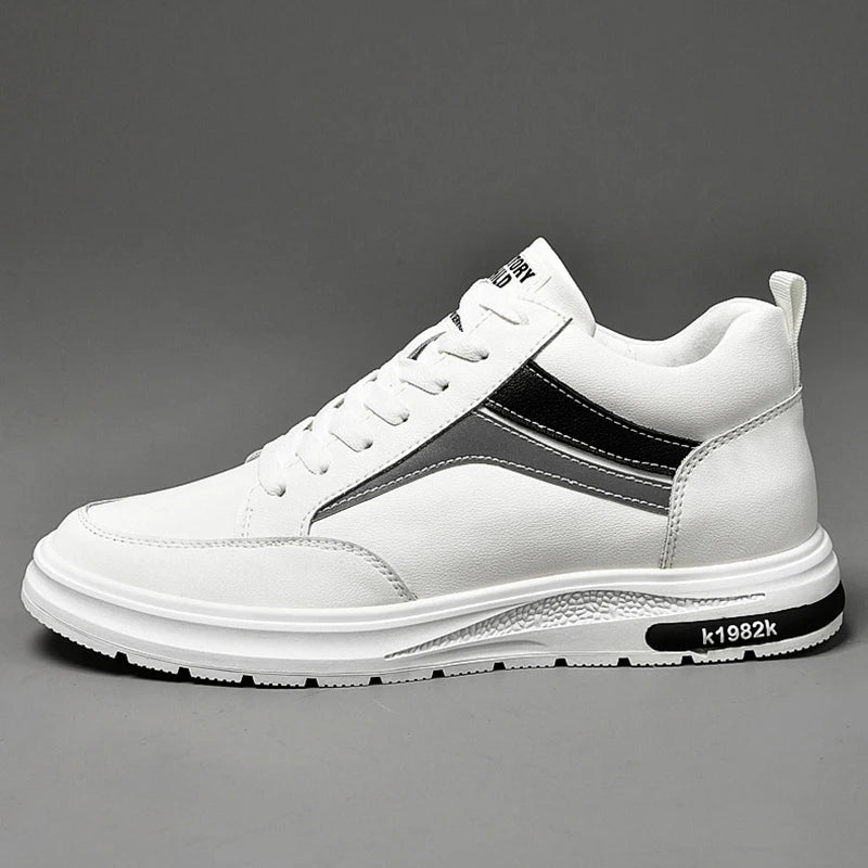 UpMe Elevation Sneaker