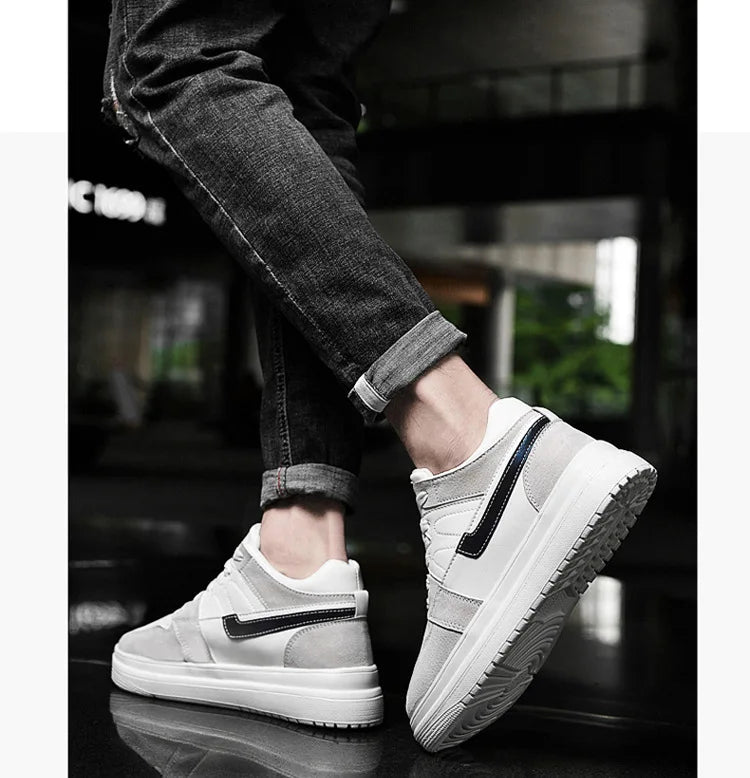 UpMe Elevation Sneaker