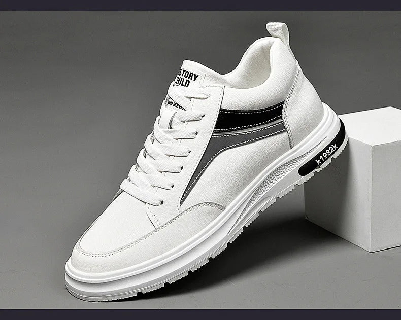 UpMe Elevation Sneaker